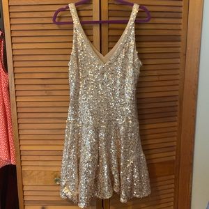 NWT Guess Eloise Sequin Sparkle Dress